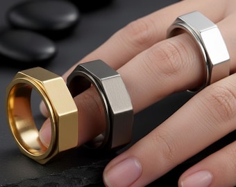 Personalized Signet Ring for Men Women | Custom Initial Ring Gold Silver Black | Engraved Name Ring Minimalist Jewelry,Unisex Statement Ring