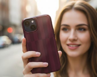 Funda para teléfono MagSafe a rayas, funda minimalista para iPhone, estética rojo burdeos, diseño de rayas verticales, cubierta elegante oscura
