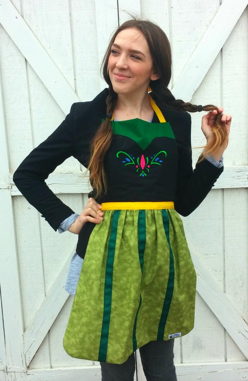 anna coronation day costume