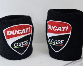 Ducati Corse Sokken (Groot + Klein) voor rem- en koppelingsvloeistof, Panigale Monster, Streetfighter, Multistrada, Diavel | Geborduurd Zwart