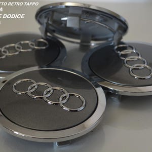 tappi coprimozzo Audi, 69mm, Grigio lucido, accessori auto Audi, ricambi auto, tuning auto, borchie ruote Audi, stemma cerchi in lega, Logo