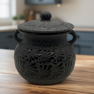 Black Talavera Bean Pot with Lid | Mexican Clay Frijolero