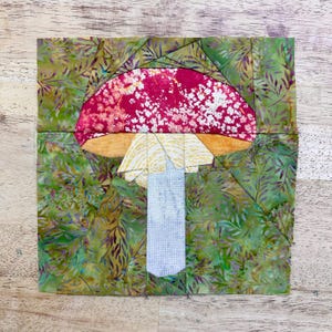 Little Red Mushroom FPP--Paper Piecing Quilt Block Pattern