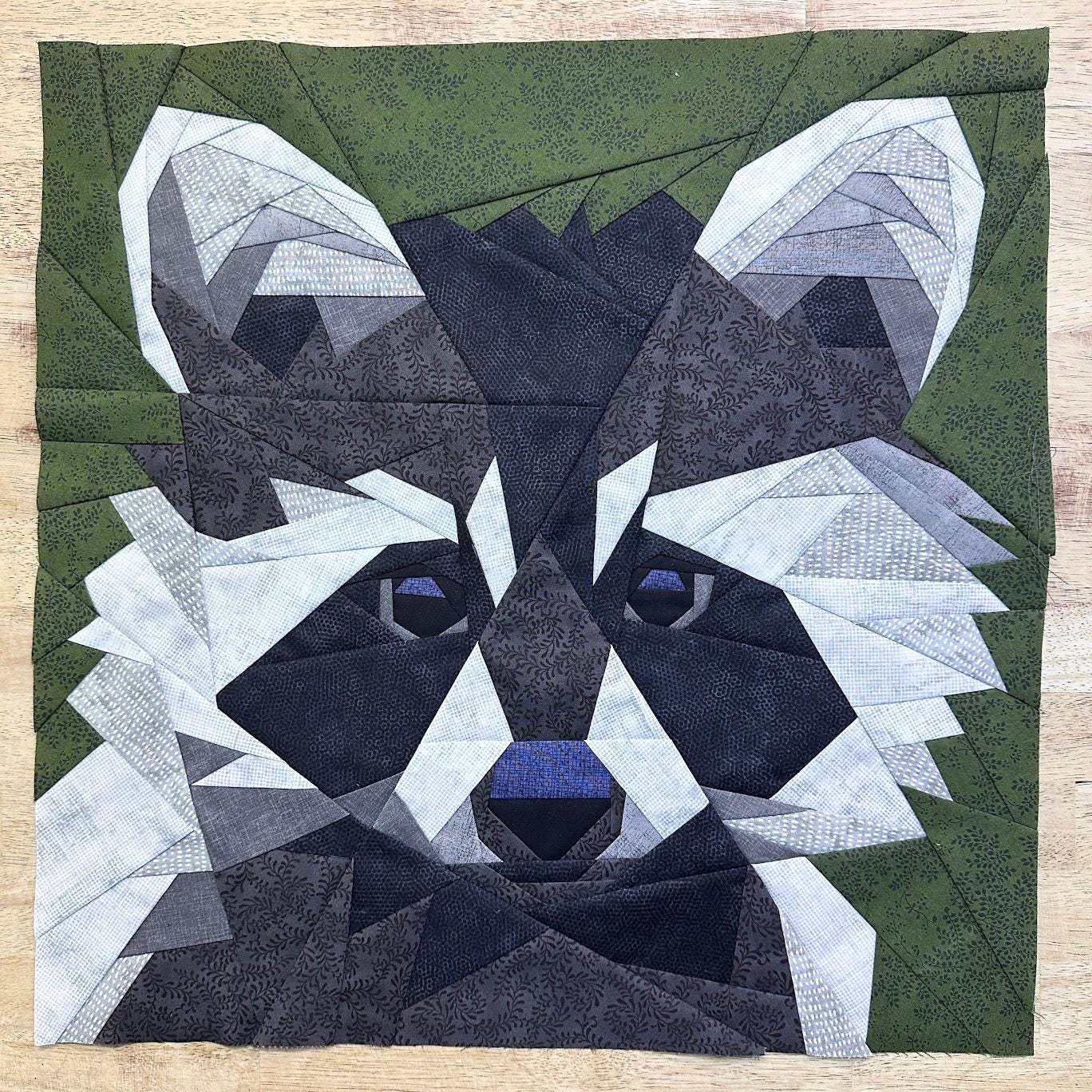 Raccoon Face FPP--Paper Piecing Quilt Block Pattern