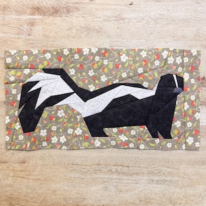 Skunk FPP--Woodland and Riverside Animals Series--Paper Piecing Quilt Block Pattern