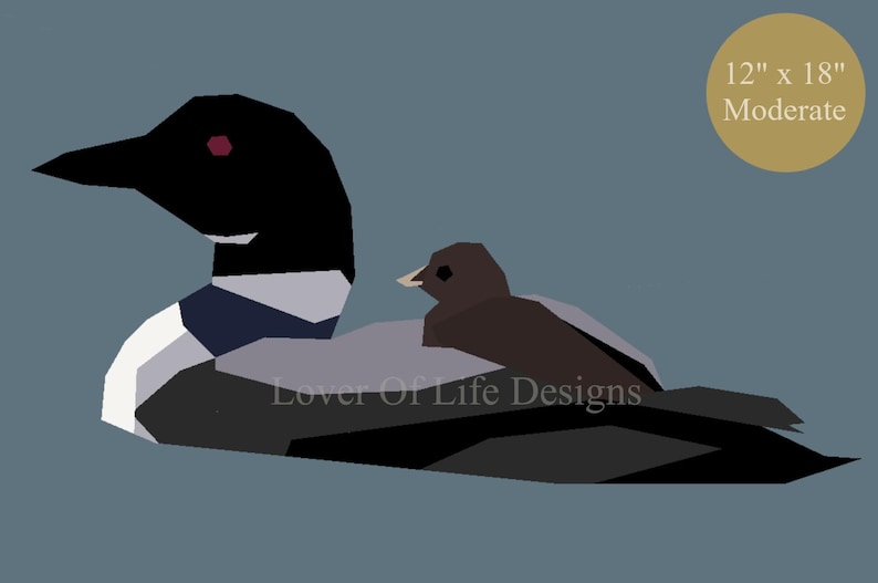 Peut inclure: Illustration g&eacute;om&eacute;trique d'un huard avec un petit, dans des tons de noir, gris et blanc, sur fond bleu-gris. L'&oelig;uvre est &eacute;tiquet&eacute;e "12" x 18" Moderate" dans un cercle dor&eacute;. Le texte "Lover Of Life Designs" est &eacute;galement pr&eacute;sent.