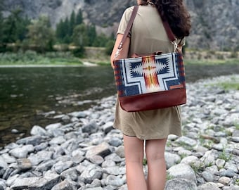 NEW! Southwestern Harding Navy || Brown Leather Crossbody Purse with Conceal Carry || Rosebud Originals