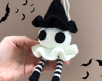 Halloween Ghost Crochet Pattern, Amigurumi Doll (Digital Download)