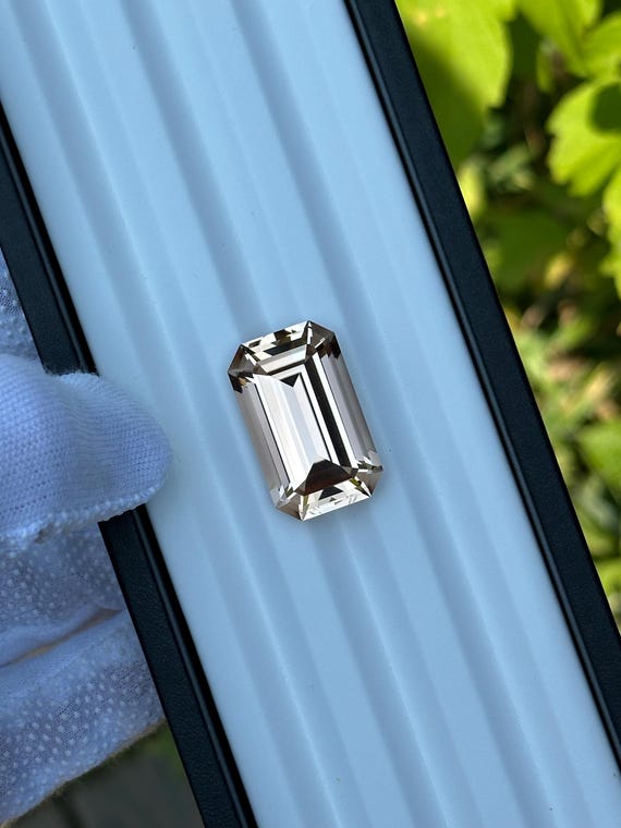 Peach Topaz | 50.40 ct