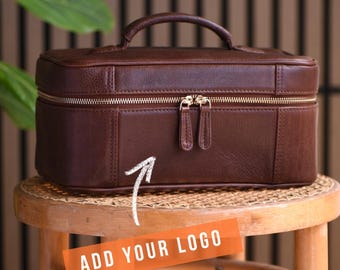 Luxury Board Member / Boss Gift - Leather Toiletry Bag - Custom Name / Logo - Personalized Business Gift - Promotion / Retirement / New Job