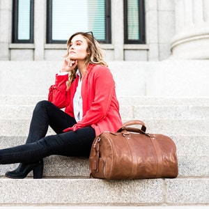 Leather travel bag - Weekender bag leather - Brown travel bag - Leather overnight bag - Leather luggage bag - Duffel bag leather round tan