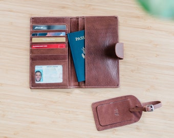 Passport holder and luggage tag leather - Leather passport wallet - Travel wallet - Leather passport holder personalized - Gift for traveler