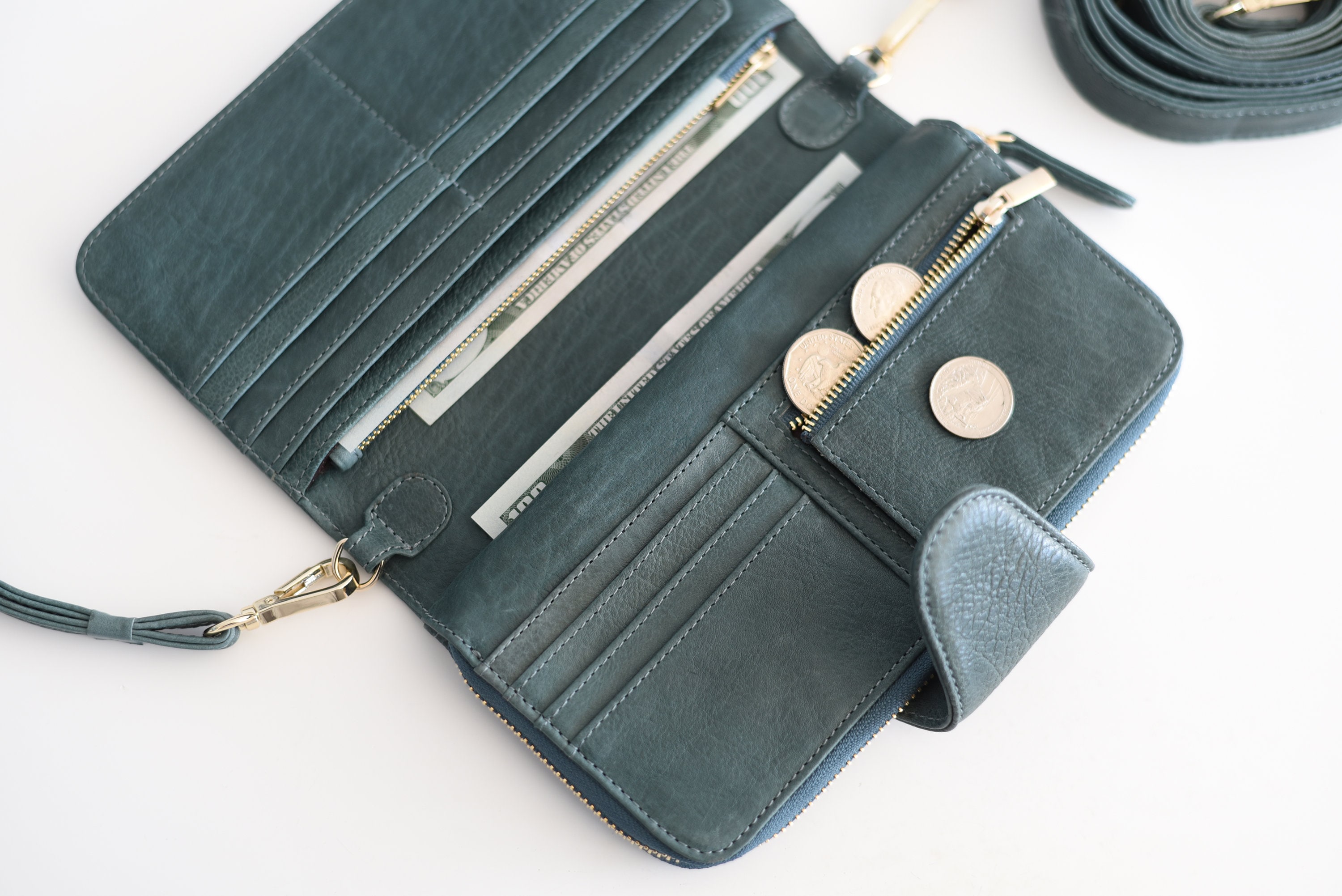 Crossbody Phone Wallet 2.0 - iPhone 14 Wallet - Small Crossbody Phone Wallet 2.0 - iPhone 14 Wallet - Small