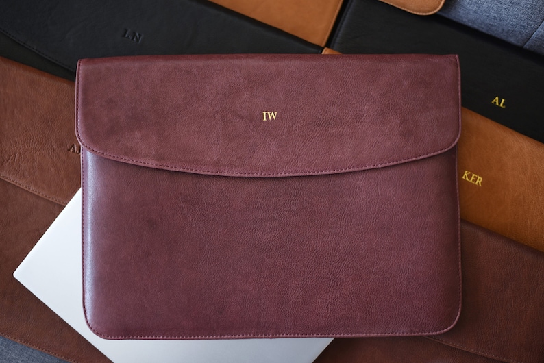 Personalized Leather Laptop Case 13 14 15 16 inch MacBook Pro / Air - Envelope Sleeve with Business Card Holder, Back Pocket & Magnets image 3