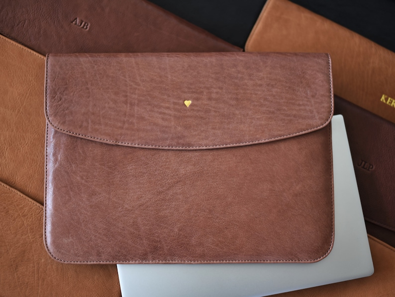 Leather laptop cover for 13 / 15 / 16 inch MacBook Pro / Air 2020 / 21 Leather laptop case Personalized Monogrammed laptop sleeve image 3