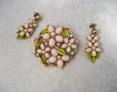 Vintage Signed ART Floral Brooch Earring Set Pink Lucite Green Enamel Faux Pearls