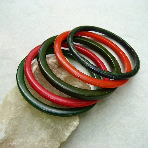 Vintage Bakelite Bracelets Spacer Stack Green Mar… - image 1