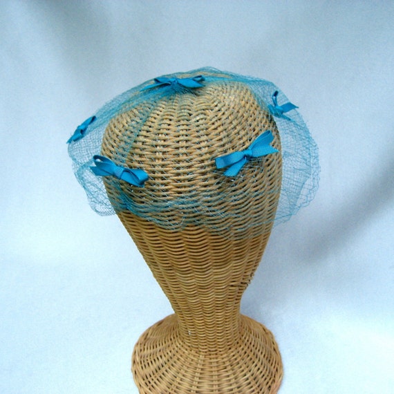 Vintage Ladies Whimsy Hat Double Turquoise Veil R… - image 3