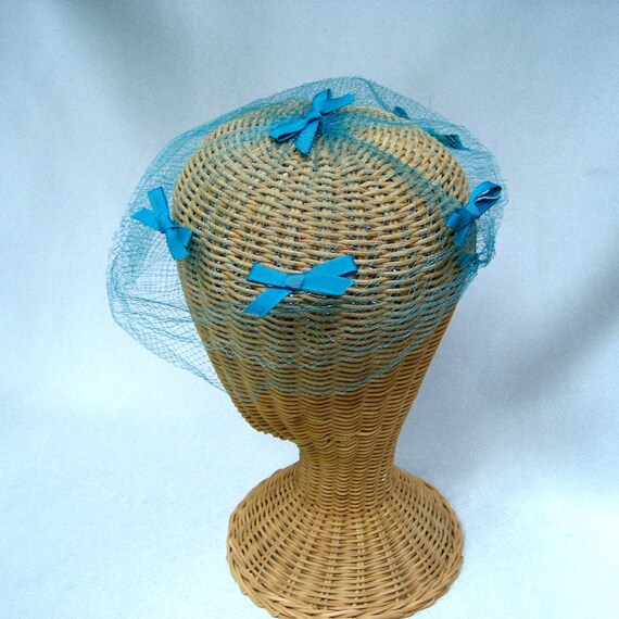 Vintage Ladies Whimsy Hat Double Turquoise Veil R… - image 4