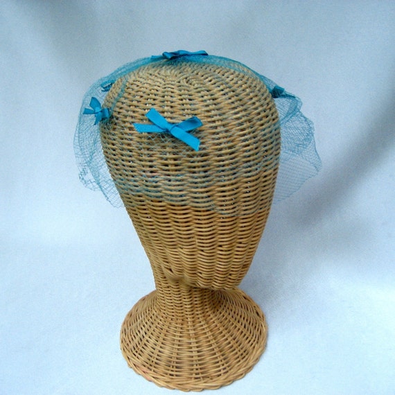 Vintage Ladies Whimsy Hat Double Turquoise Veil R… - image 2