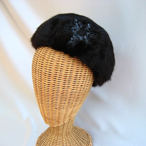 fur toque hat