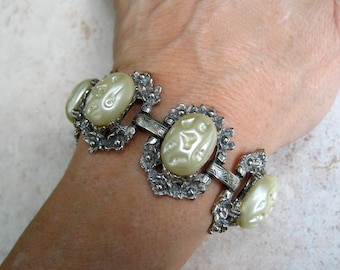 Vintage Chunky Bracelet Cream Dimpled Lucite Cabochon Oval Silver Tone Floral Panels