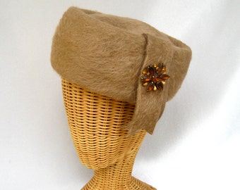 Vintage Ladies Hat Tan Rabbit Fur Toque Rhinestones