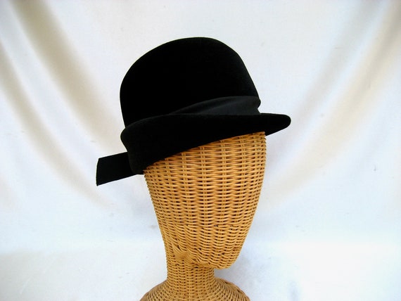 Vintage Mr. John Ladies Hat Black Fur Felt Bowler… - image 3