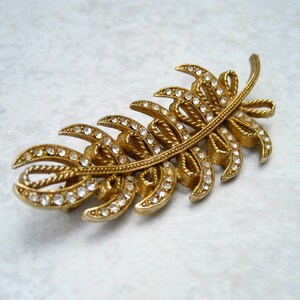 Vintage HAR Rhinestone Brooch Gold Tone Feather Bows image 5