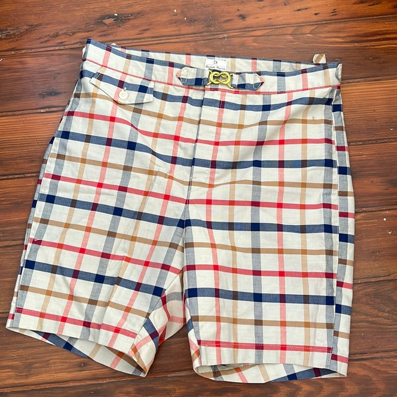 Neiman marcus mens best sale shorts