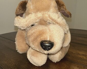1960年代のヴィンテージブルドッグぬいぐるみ：キッチュなビニール製犬