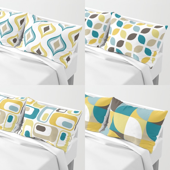 Retro Print Pillow Sham Standard Or King Set Of 2 White Etsy