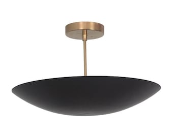 モダンな真鍮製フラッシュマウントシーリングライト、ミニマリストな真鍮製シャンデリア、手作りの天井照明器具、リビングルームや寝室向けの高級照明