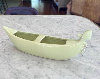 Vintage Gondola Planter Light Green