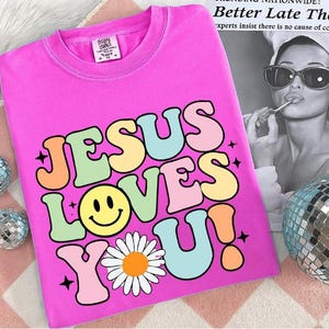 Christliche PNG-Datei – „Jesus liebt dich“ in leuchtenden Buchstaben – SVG- und PNG-Sublimationsdesign für T-Shirts, Sweatshirts, Becher und Bastelarbeiten