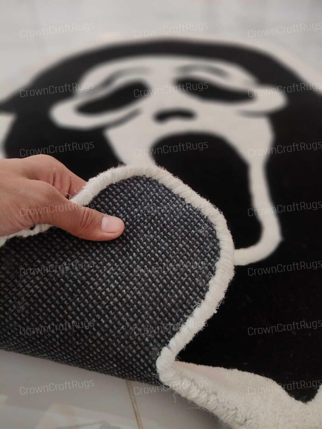 Horror Tuft Rug Ghost Face Horror Rug – Handmade Tufted Scream Art Carpet - Etsy
