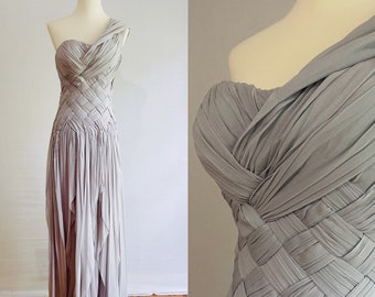 Exquisite Lorena Sarbu designer runway gray formal evening gown- floor length one shoulder grecian dress-small