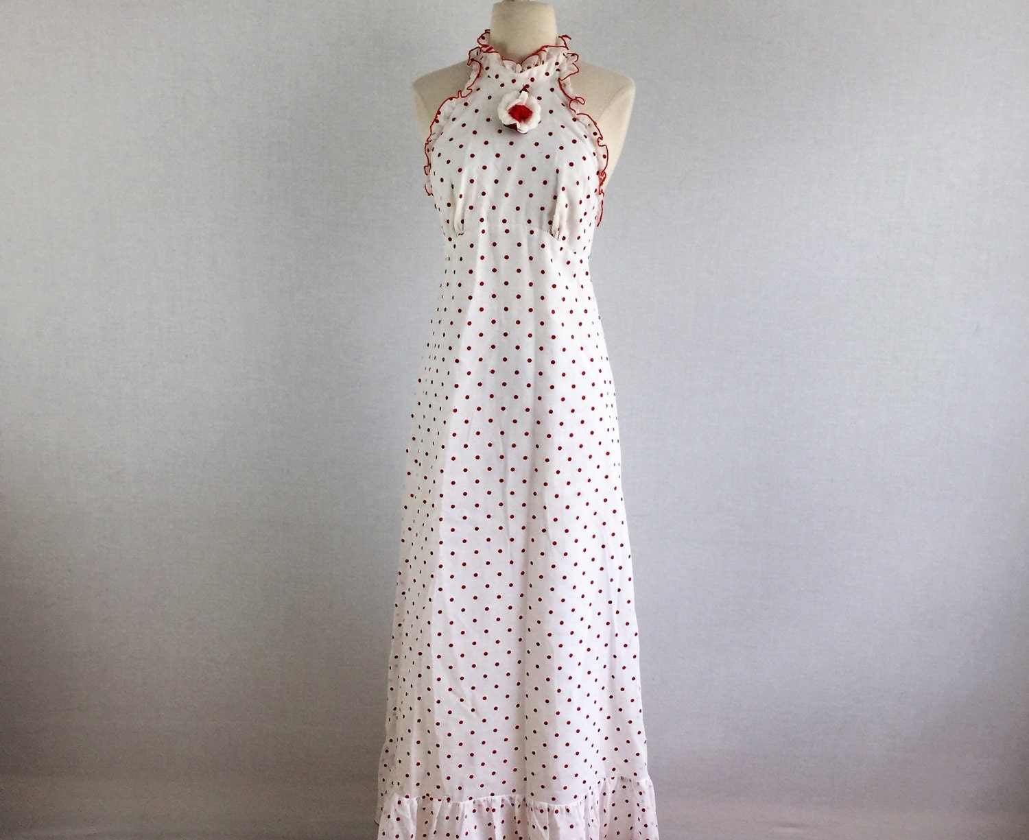Vintage des années 60 rouge et blanc à pois halter maxi robe