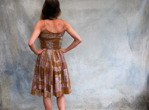 50s cotton summer sundress - 1950s brown and tan … - image 3