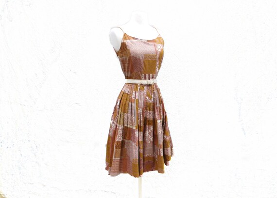 50s cotton summer sundress - 1950s brown and tan … - image 5