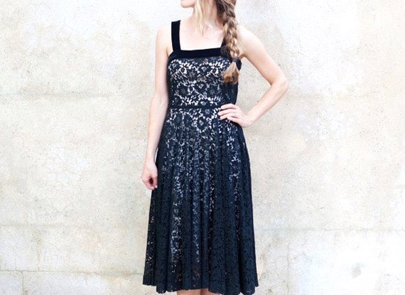 Sheer 50s black lace dress - 1950s cotton lace co… - image 5