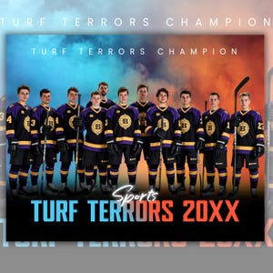 Puede incluir: Foto del equipo de hockey Turf Terrors. Los jugadores visten camisetas negras y moradas con detalles dorados y la letra "B". El texto dice "Turf Terrors Champion" y "Sports Turf Terrors 20XX".