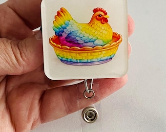 Portatarjetas de identificación con forma de gallina arcoíris en plato / Portatarjetas de identificación cuadrado redondeado con forma de pollo en plato / Portatarjetas de identificación con forma de animal de granja