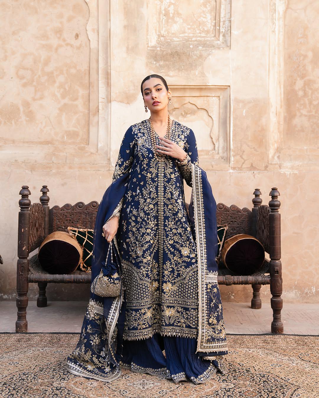 faiza saqlain blue dress Terylin Faiza Saqlain