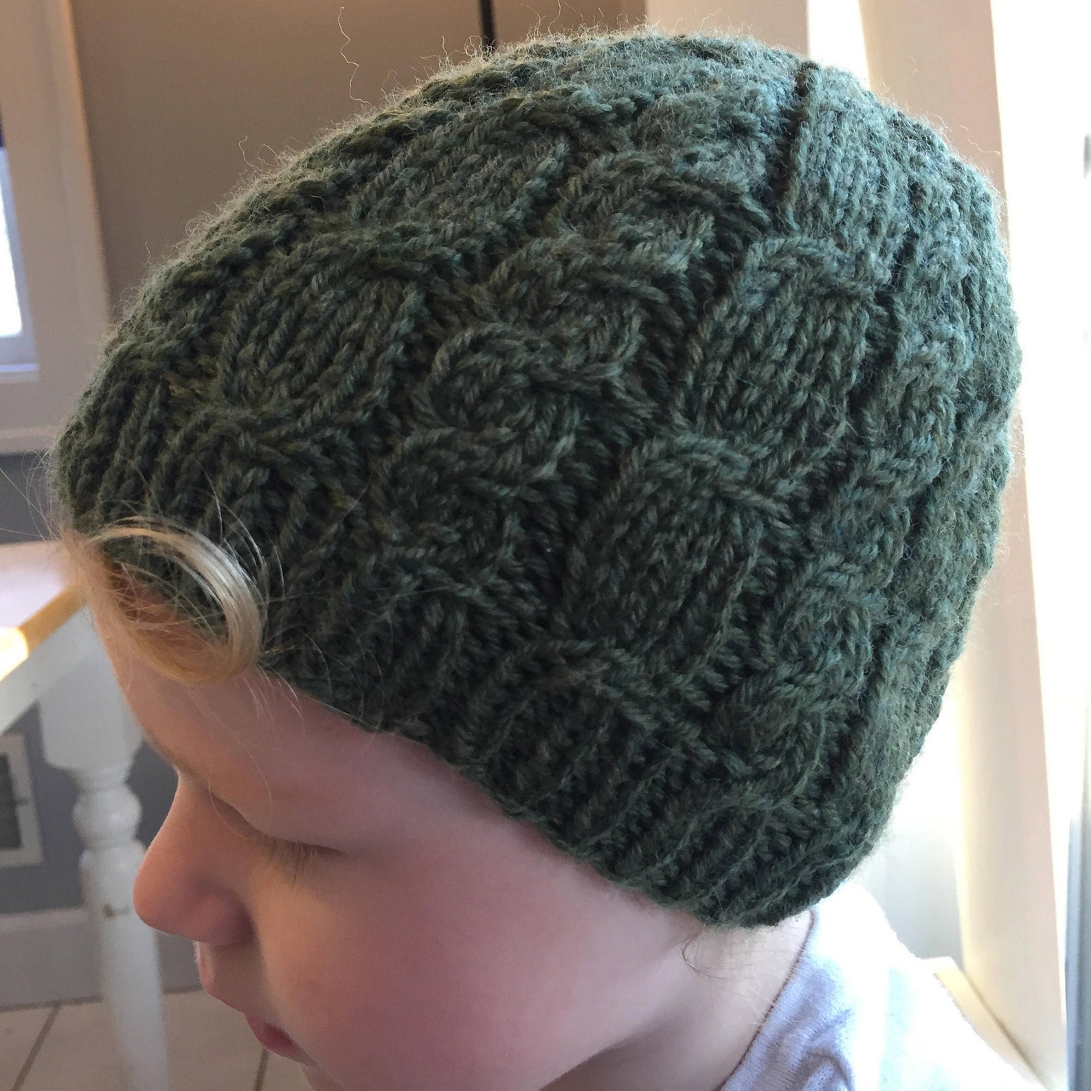 Gracie Cabled Hat Knitting Pattern, Four Sizes (PDF Pattern) - Etsy