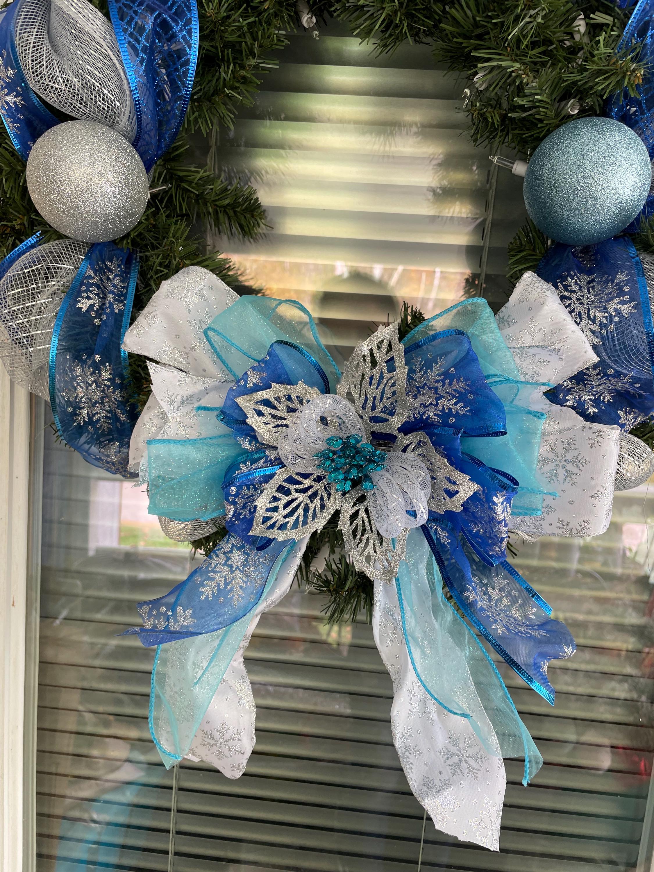 20” blue and silver holiday wreath - Thumbnail 3