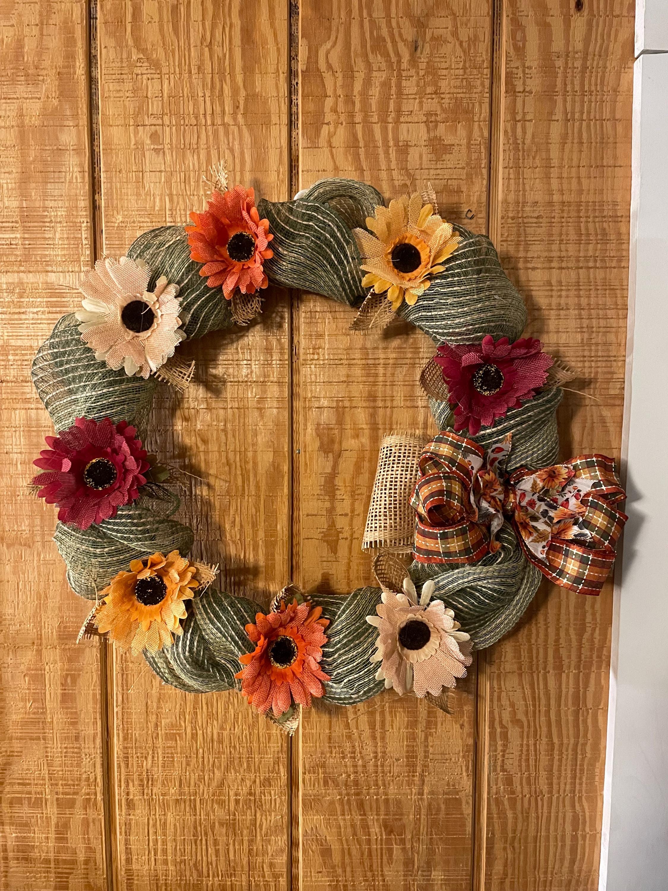 green burlap wreath with burlap flowers - Thumbnail 4