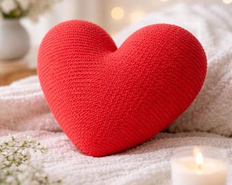 Hand-Crocheted Plush Heart Pillow – Vibrant Red Amigurumi Decor