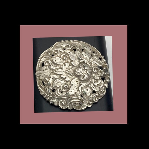 Round Repousse Vintage Floral Brooch 800 Silver Signed H800.