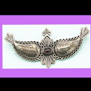 Sterling Silver and Amethyst Brooch Signed &quot;925TH&quot;